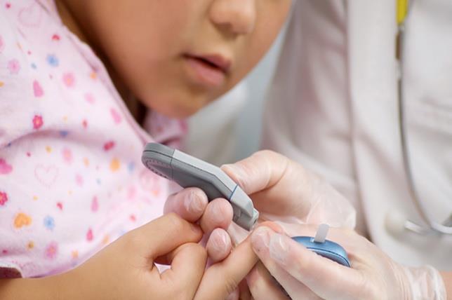 نکاتی نوروزی برای والدینی که کودکان دیابتی دارند
