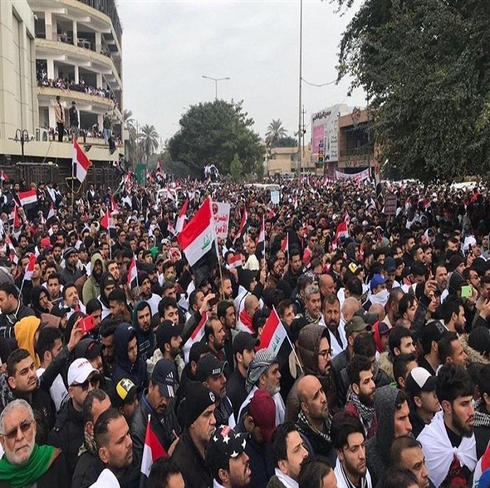 تظاهرات ضد آمریکایی مردم عراق تعبیر به دومین «انقلاب عشرین» می شود