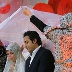 نقش والدين در ازدواج جوانان