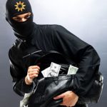 بهائيت، اشکالات و انتقادات وارد بر آن