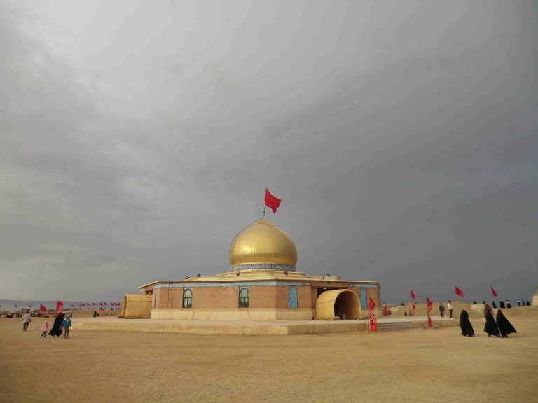 طلائیه