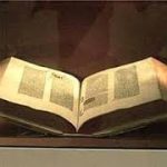 رويارويي کتاب مقدس و چارلز داروين