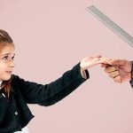 تنبیه و زدن کودک چه اثری دارد؟