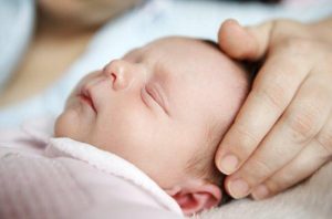 علایم تشنج در نوزادان