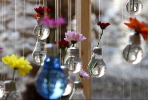 7 ایده ی خلاقانه برای استفاده از لامپ های سوخته