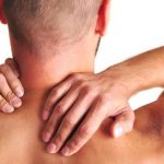 چند دلیل گردن درد و راهکار تسکین آن