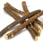 ريشه شيرين بيان مفيد براي جلوگيري از پوسيدگي دندان