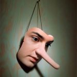 دروغ عامل بدعت ها