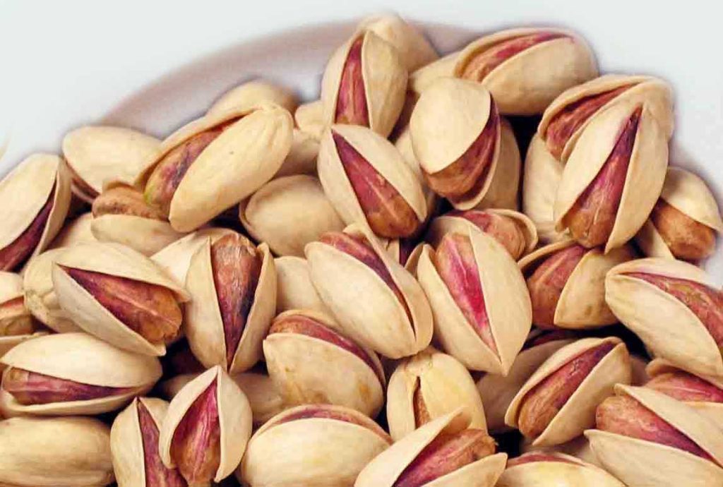 پسته موجب کاهش قند خون و خطر ابتلا به بيماري هاي قلبي و عروقي مي شود